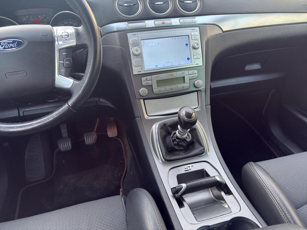 Ford S-Max 2.5-20v turbo 7 persoons