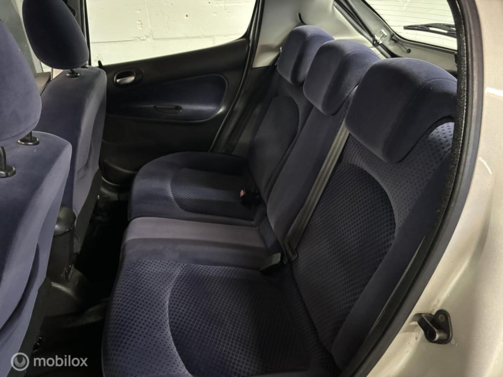 Peugeot 206 1.6-16v roland garros
