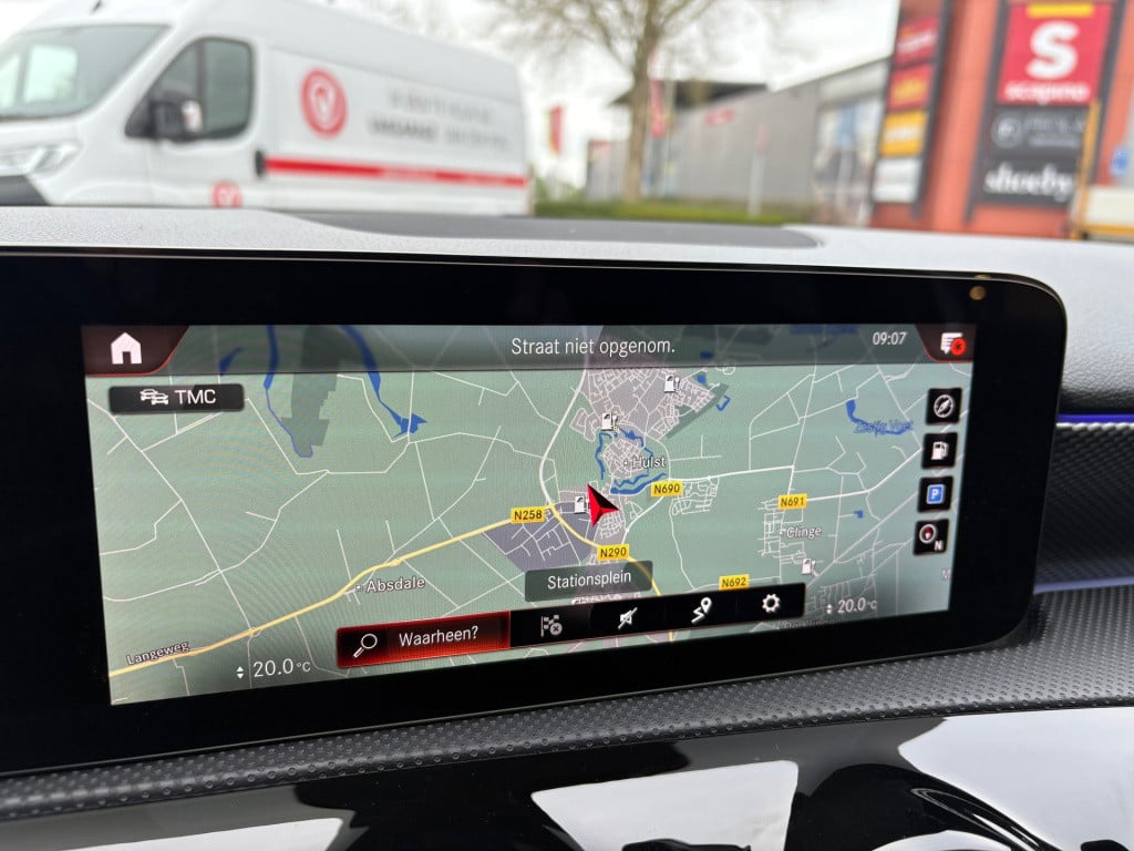 Mercedes-Benz A-Klasse 250 e business solution luxury limited