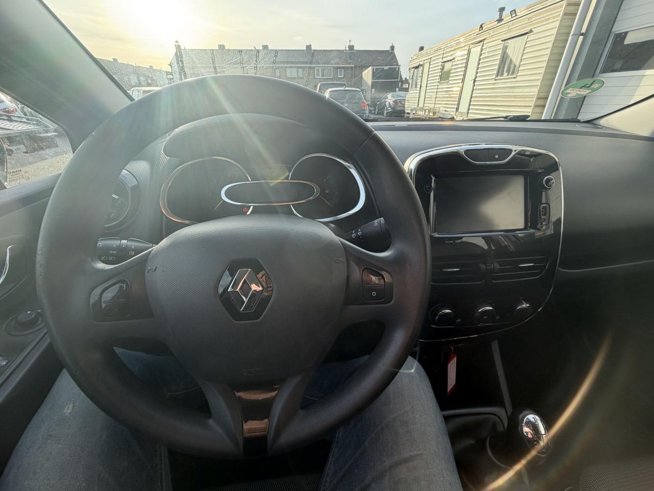 Renault Clio Estate 0.9 TCe Expression  5 deurs stationwagen AIRCO ! ! !