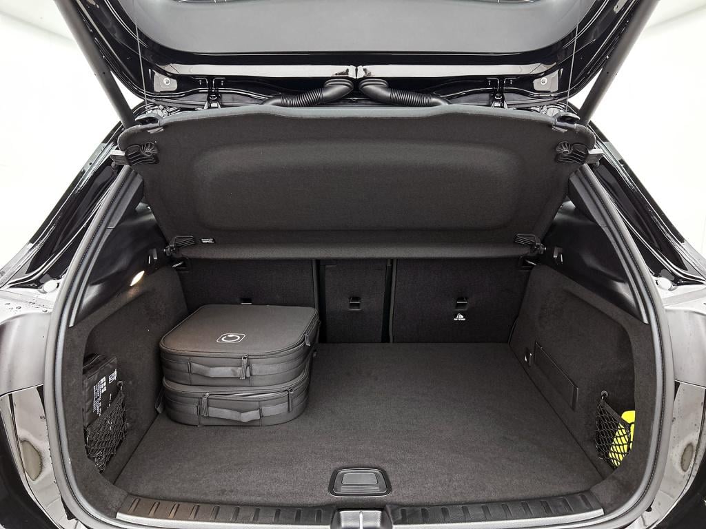 Mercedes-Benz Eqa 250+ business solution 71 kwh | widescreen display | extr