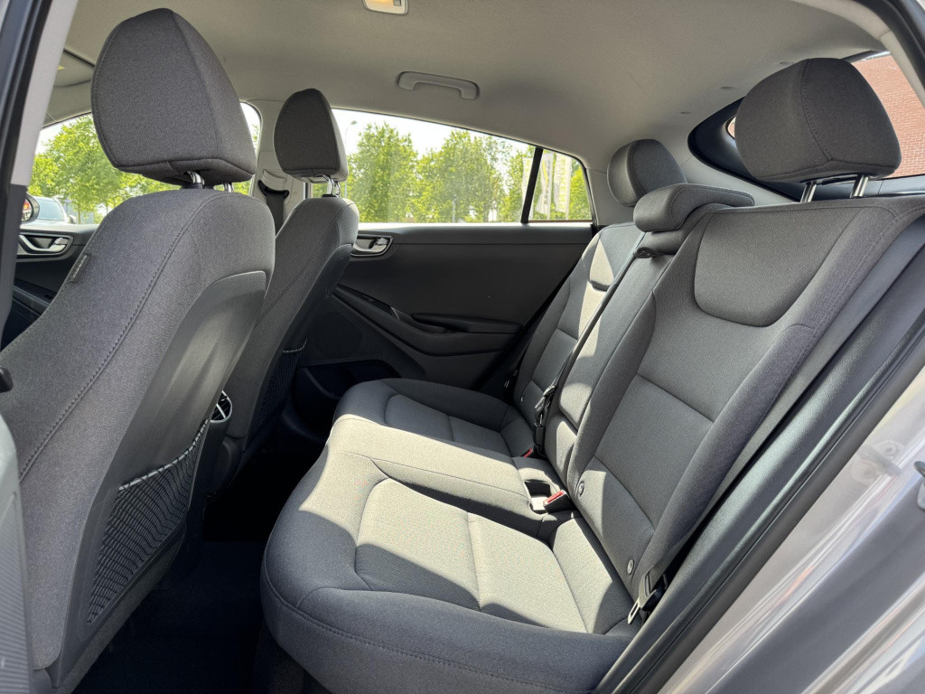 Hyundai Ioniq 1.6 gdi comfort - plus | navigatie | camera | apple carplay/a
