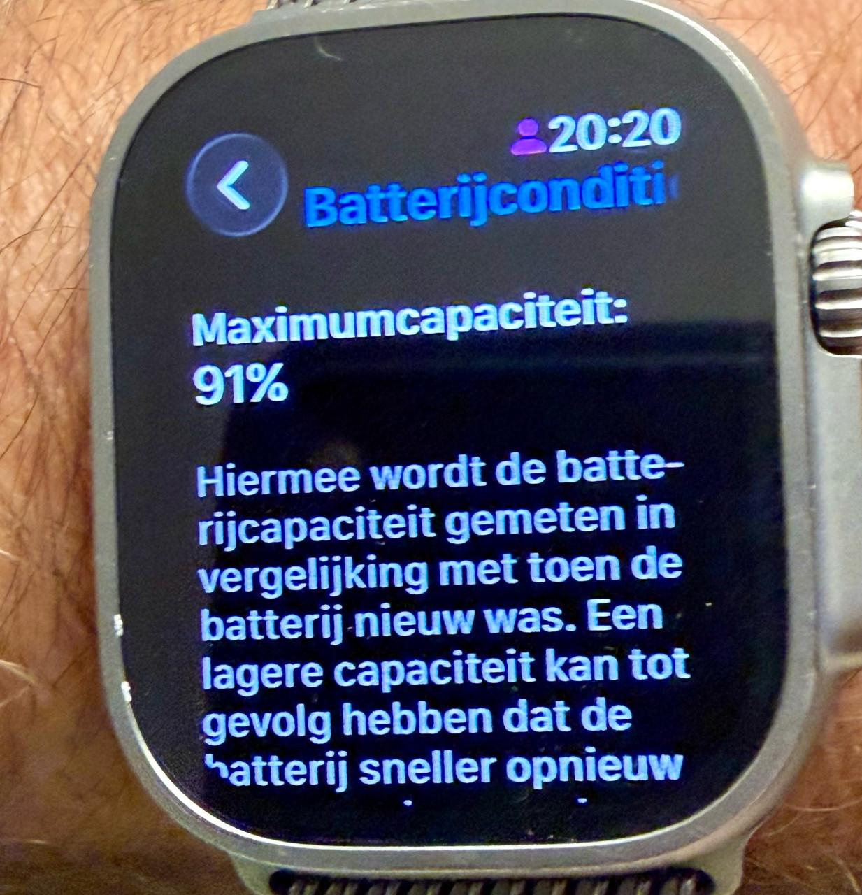Apple Watch ULTRA 2 Titanium met extre Apple bandjes