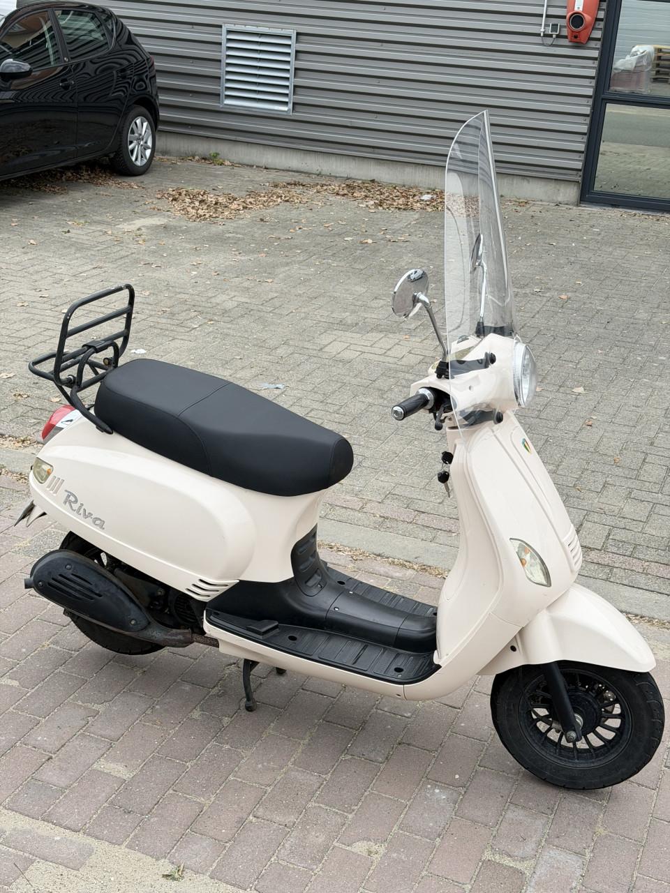 BTC Riva snor scooter met 9700 km - Onderhoud gehad - 4-takt