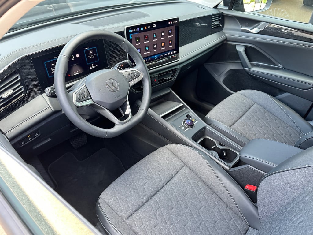 Volkswagen Tiguan 1.5 etsi life | trekhaak | camera | trekhaak | dode hoek 