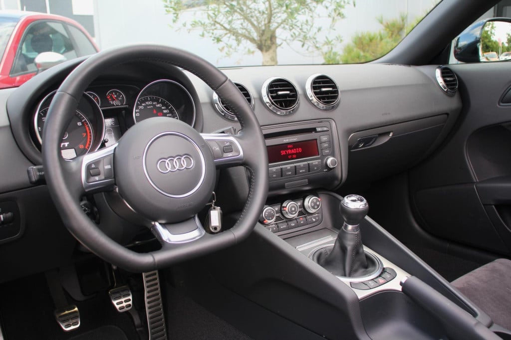 Audi TT roadster 1.8 tfsi pro line s - leder - led - elek kap - windscherm 