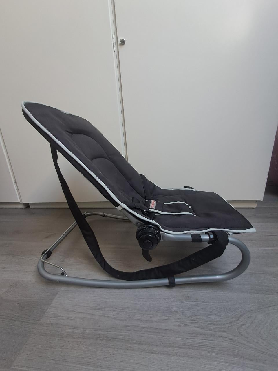 Baby-wipstoel