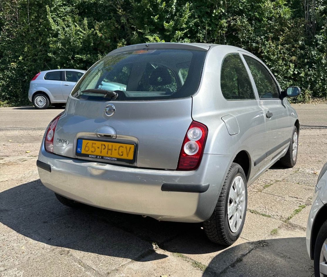 Nissan Micra 1.3i