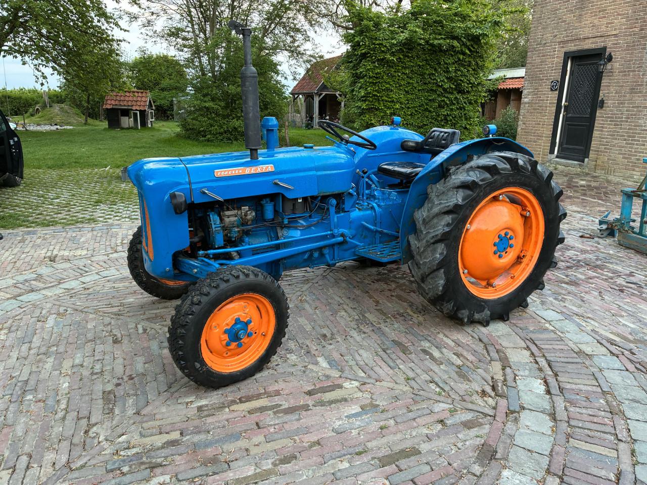 Fordson dexta trekker