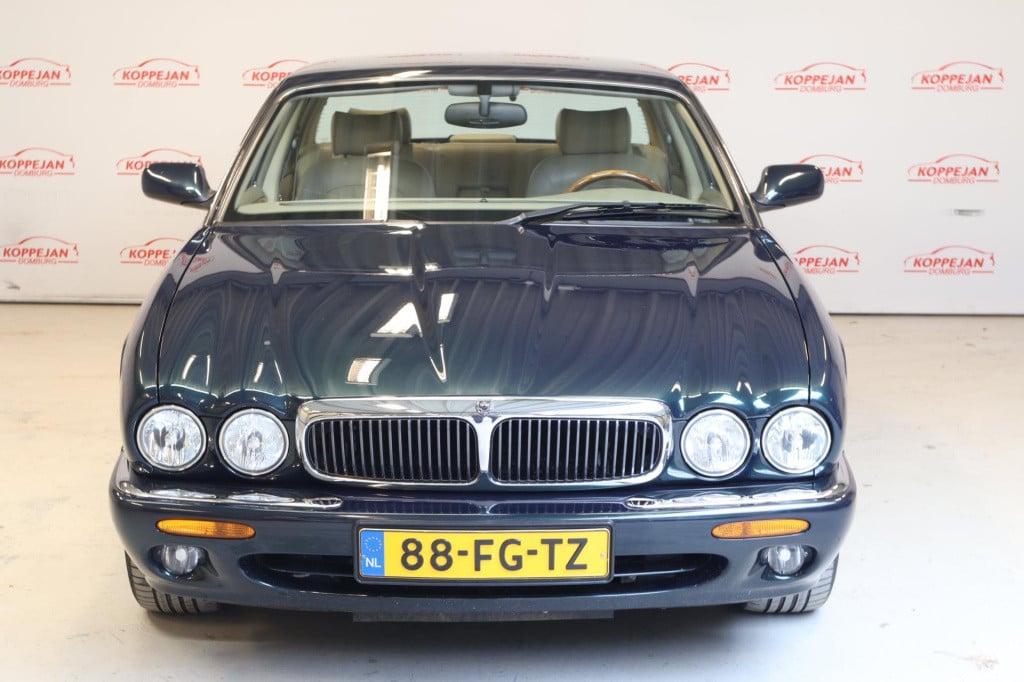 Jaguar Xj 3.2 v8 executive org nl, eerste eigenaar, volledige onderhoud his