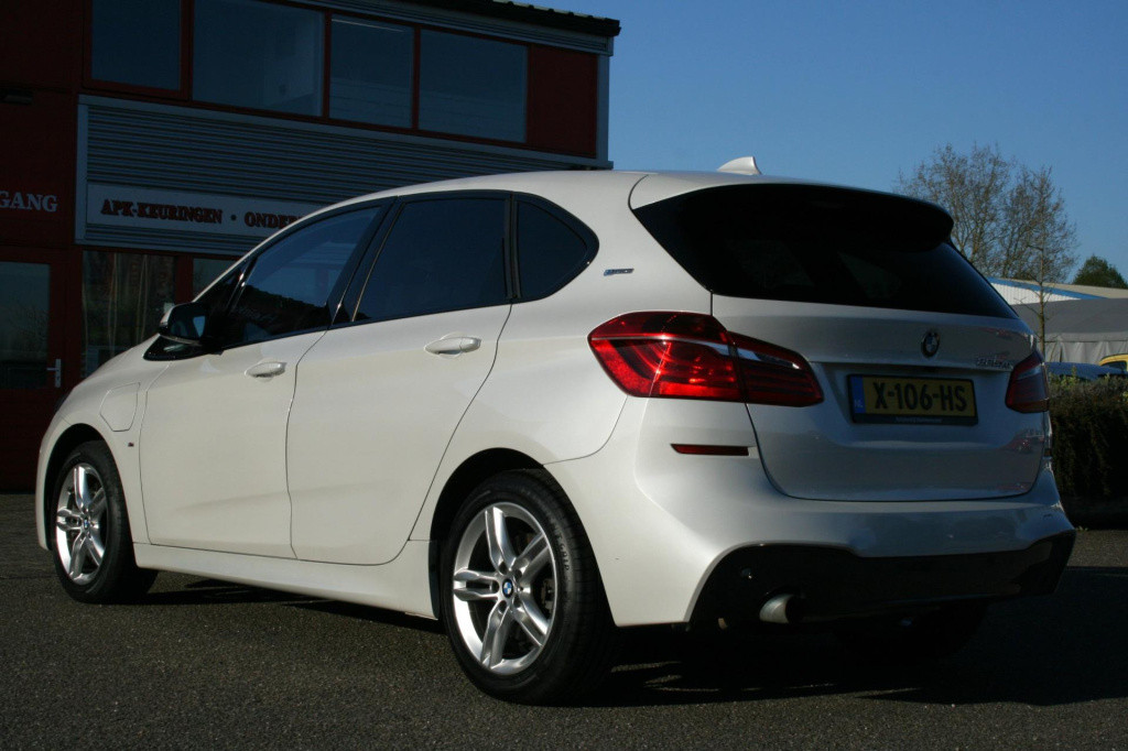 BMW 2-serie active tourer 225xe m-performance high executive