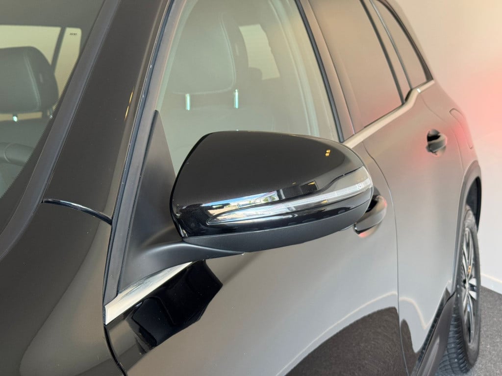 Mercedes-Benz Glb 200 business solution