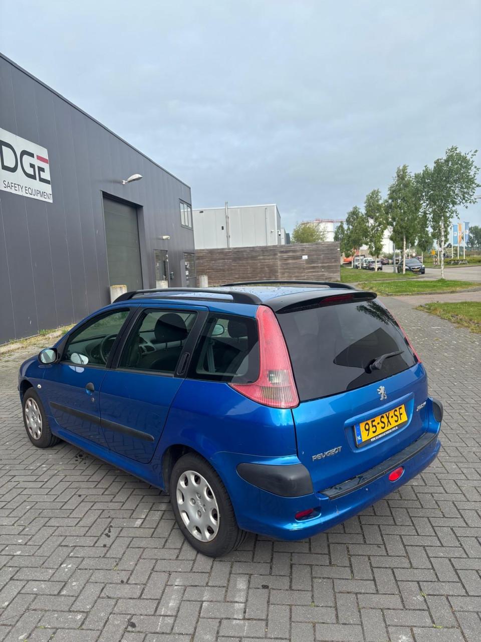 Peugeot 206 1.4 SW 2006 Blauw | NAP | NIEUWE APK!
