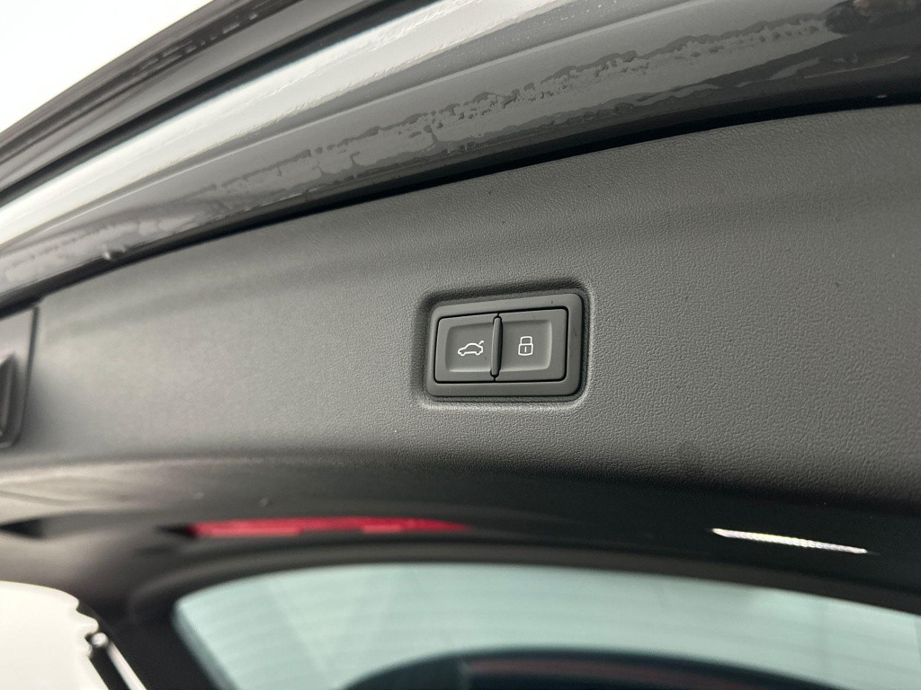 Audi Q6 E-tron s edition e-tron perf 225kw/306pk 100kwh hatchback