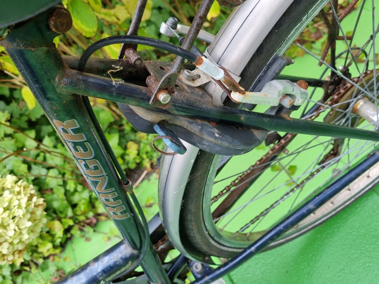 Damesfiets gedropt bij mijn huis in Westkapelle