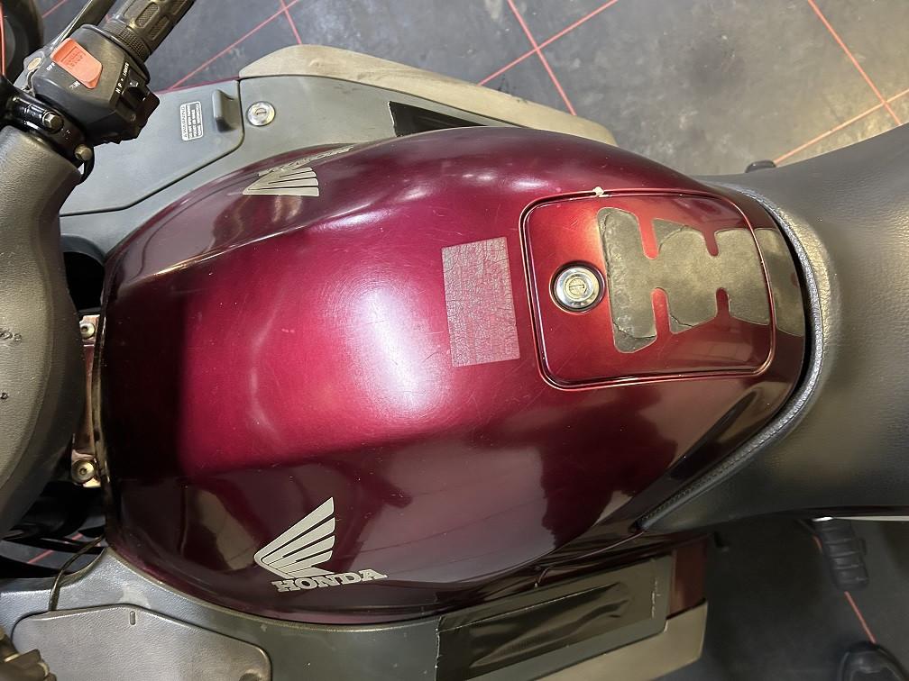 Inruilkoopje: Honda ST1100 Pan European uit 1995, rijdt prima! Zo mee €995