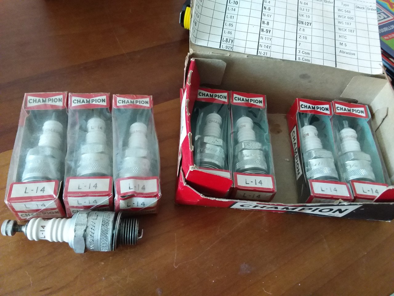Bougies L-14 8x nieuw