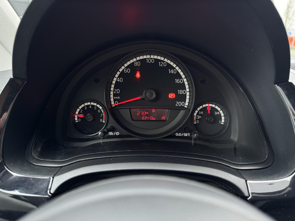 Volkswagen UP! 1.0 move up! bluemotion executive pack | airco | park. senso