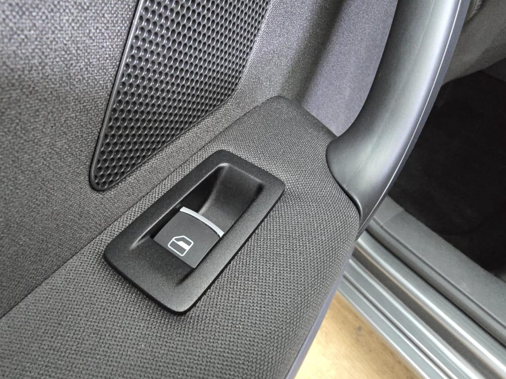 Volkswagen Touran occasion 1.4 tsi highline 7 persoons | tweedehands volksw
