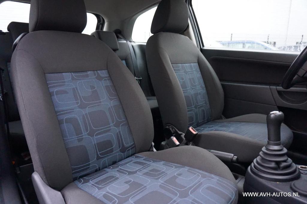 Ford Fiesta 1.3-8v cool & sound