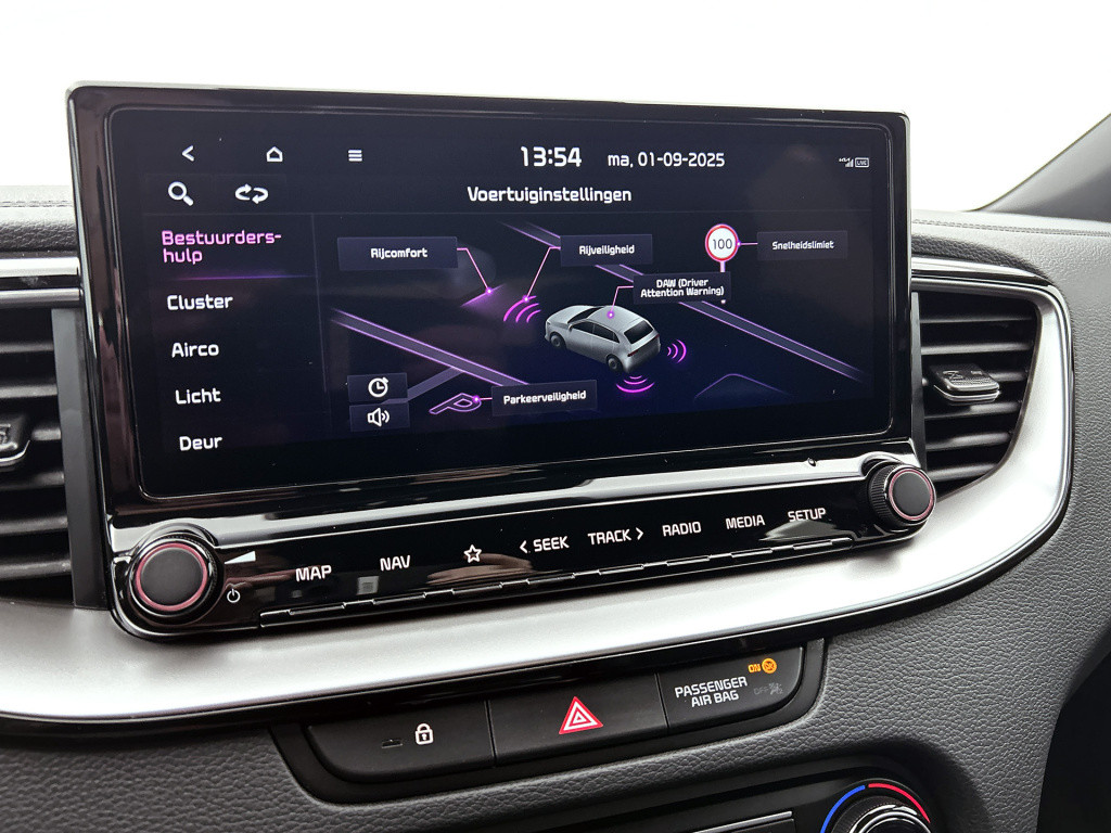 Kia Cee'd 1.5 t-gdi gt-line automaat panoramisch schuif/kanteldak | navigat