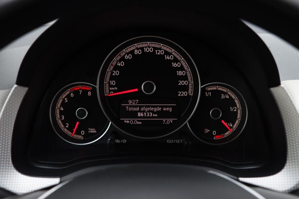 Volkswagen UP! 1.0 bmt high up! 60pk