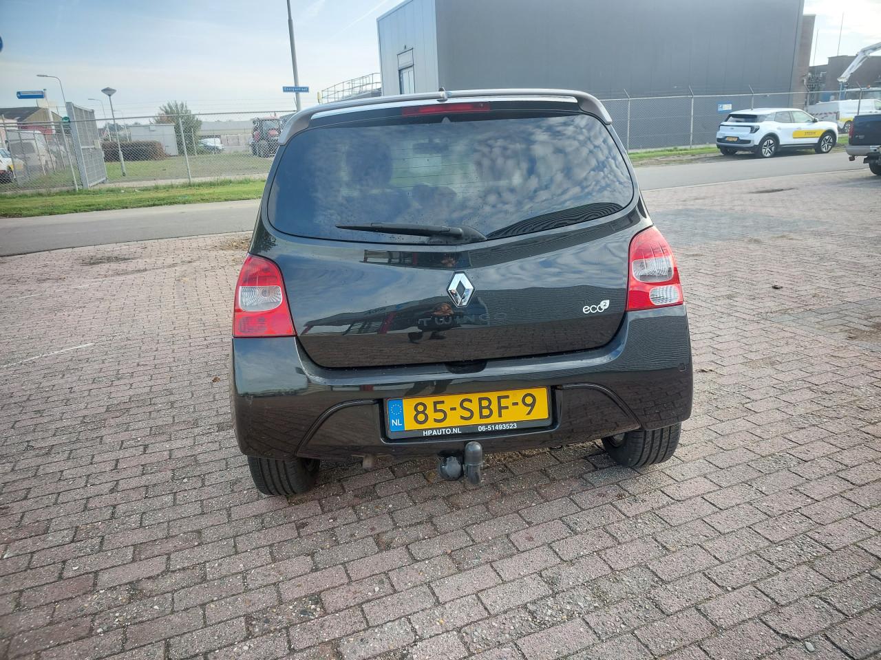 Renault twingo bj 2011  1250 euro