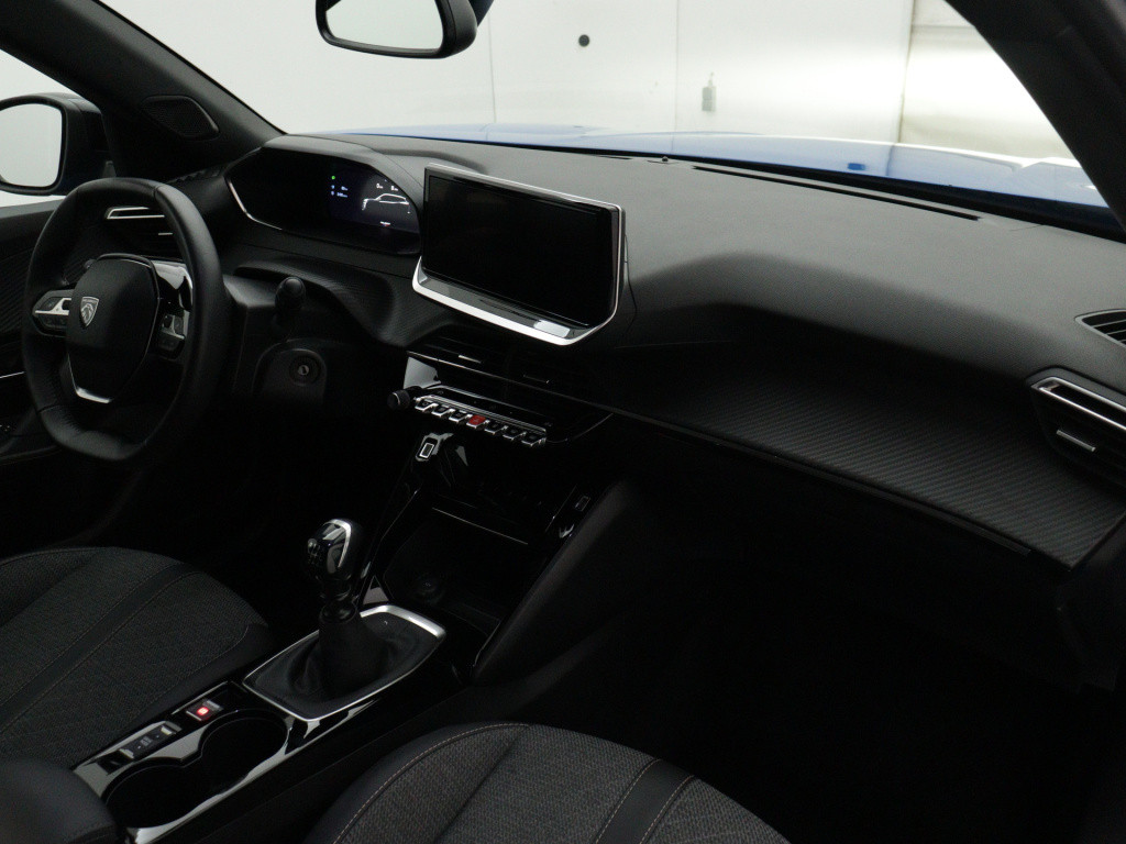 Peugeot 2008 100 pk allure | rijklaar | camera | navigatie pack |