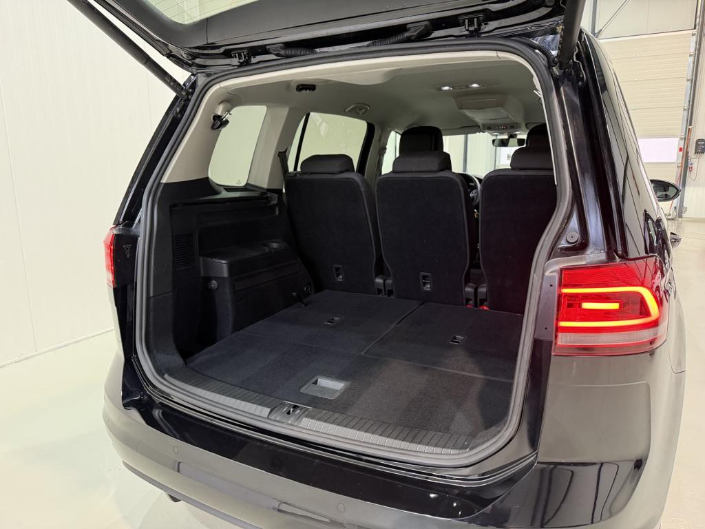 Volkswagen Touran 7p 1.5 tsi 150pk dsg highline | acc | full led