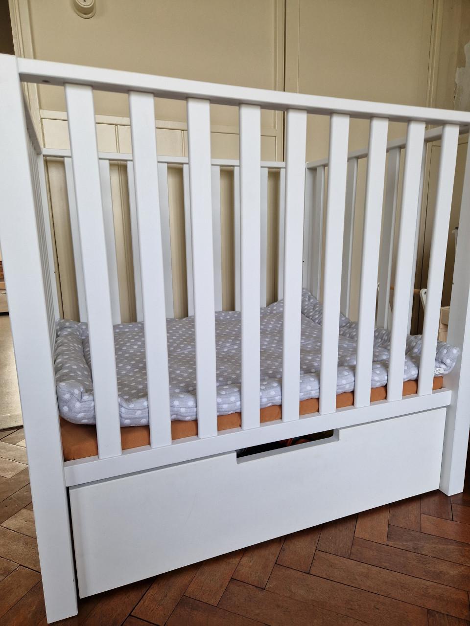Witte box met lade