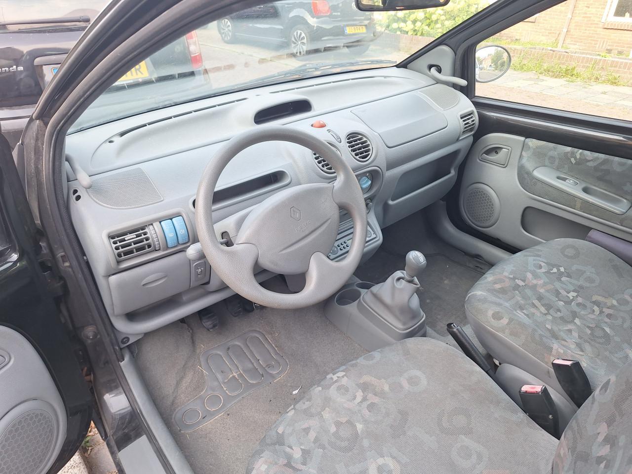 NETTE Twingo 1.2-16V Emotion. 195.000km apk tot Juli 2027