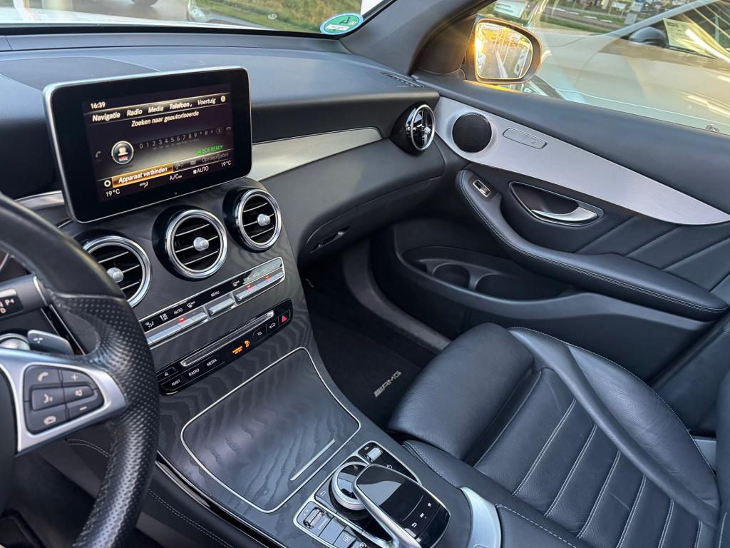 Mercedes-Benz Glc 300 4matic amg line night-pakket panorama schuifdak , dis