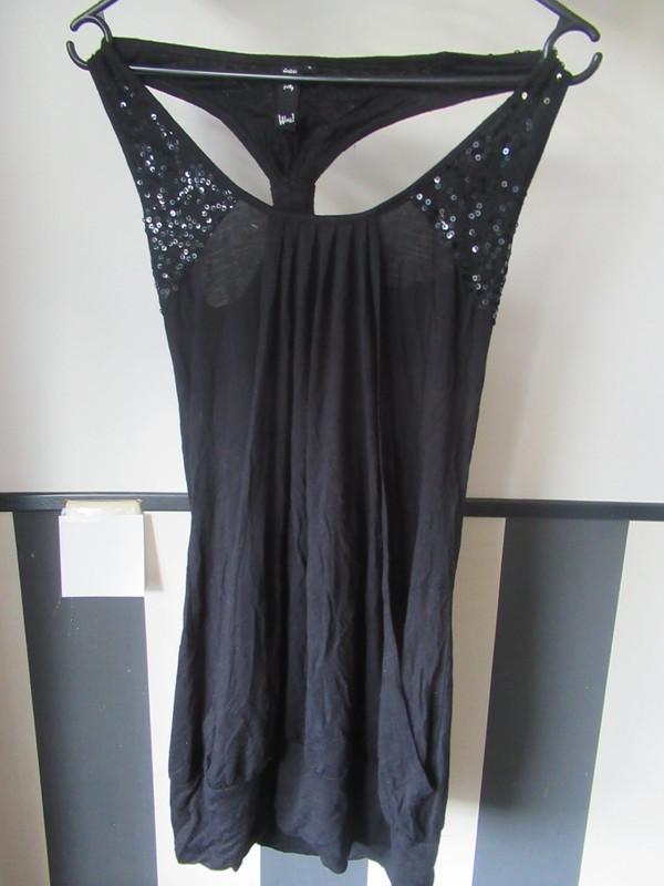 Pakket dameskleding 23 stuks maat XS/ S