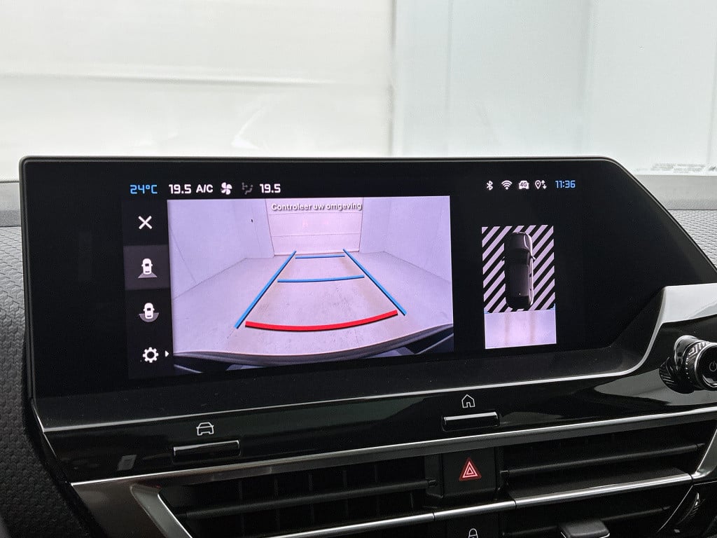 Citroen C4 130pk shine | rijklaar | panorama dak | head-up display | navi |