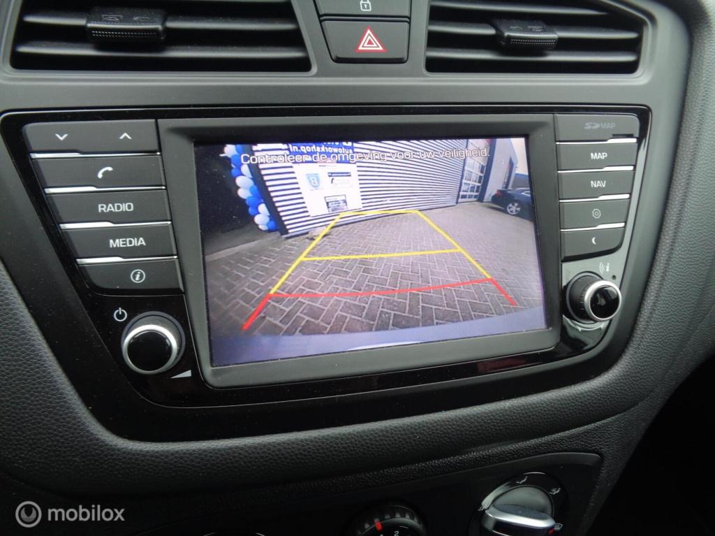 Hyundai I 20 1.0 t-gdi comfort/airco/camera/pdc/1st eig/lm velgen/slechts 8
