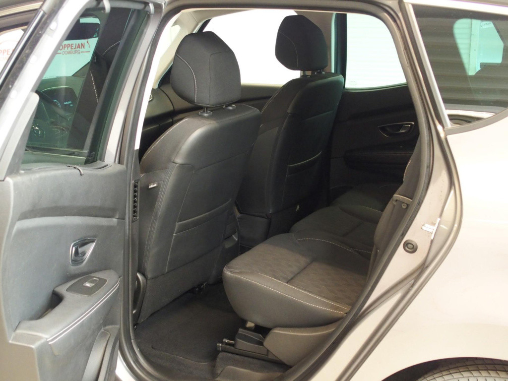 Renault Scenic 1.3 tce intens trekhaak, navi, pdc v+a,