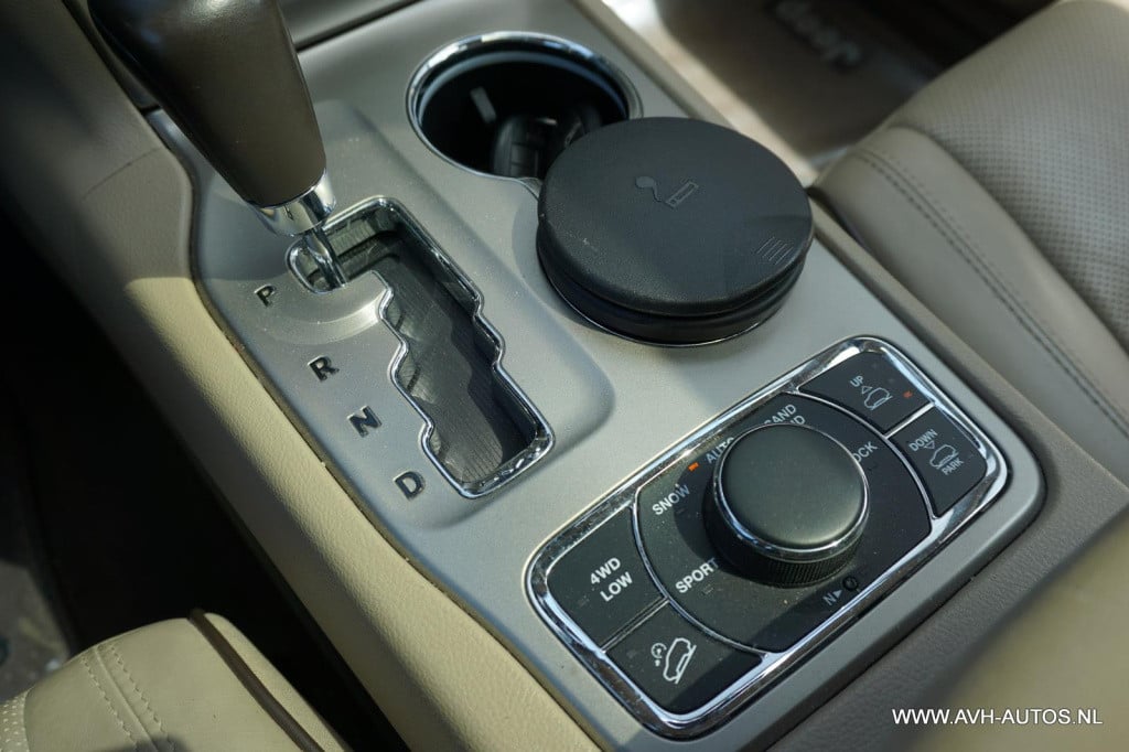 Jeep Grand Cherokee 3.6 overland, lpg-g3!!