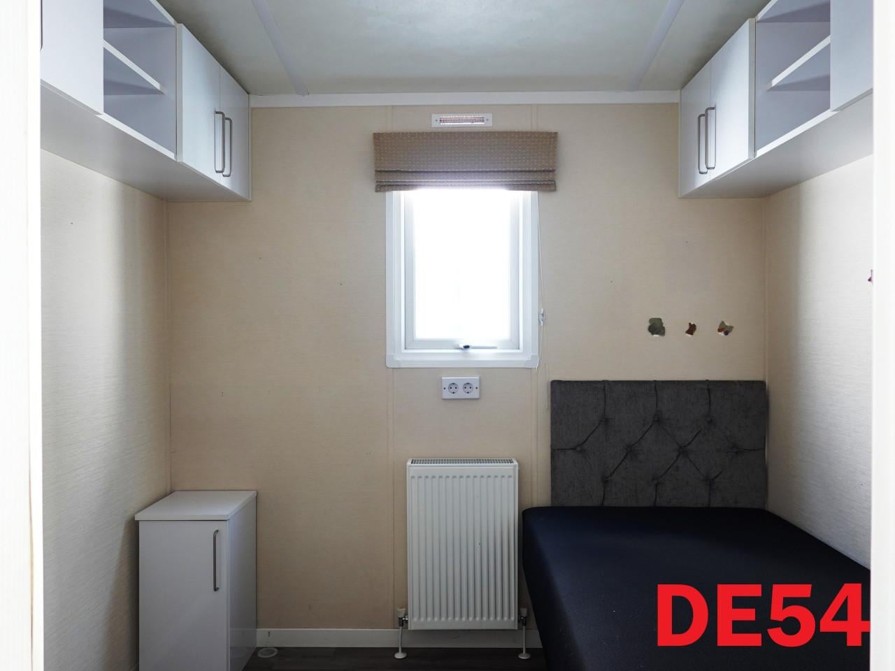 Keurig chalet met 2 slk, dubbel glas en centrale verwarming te koop!