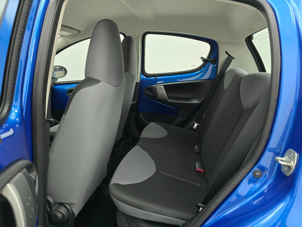 Peugeot 107 occasion 1.0 access accent met airco en 5 deurs uitvoering | tw