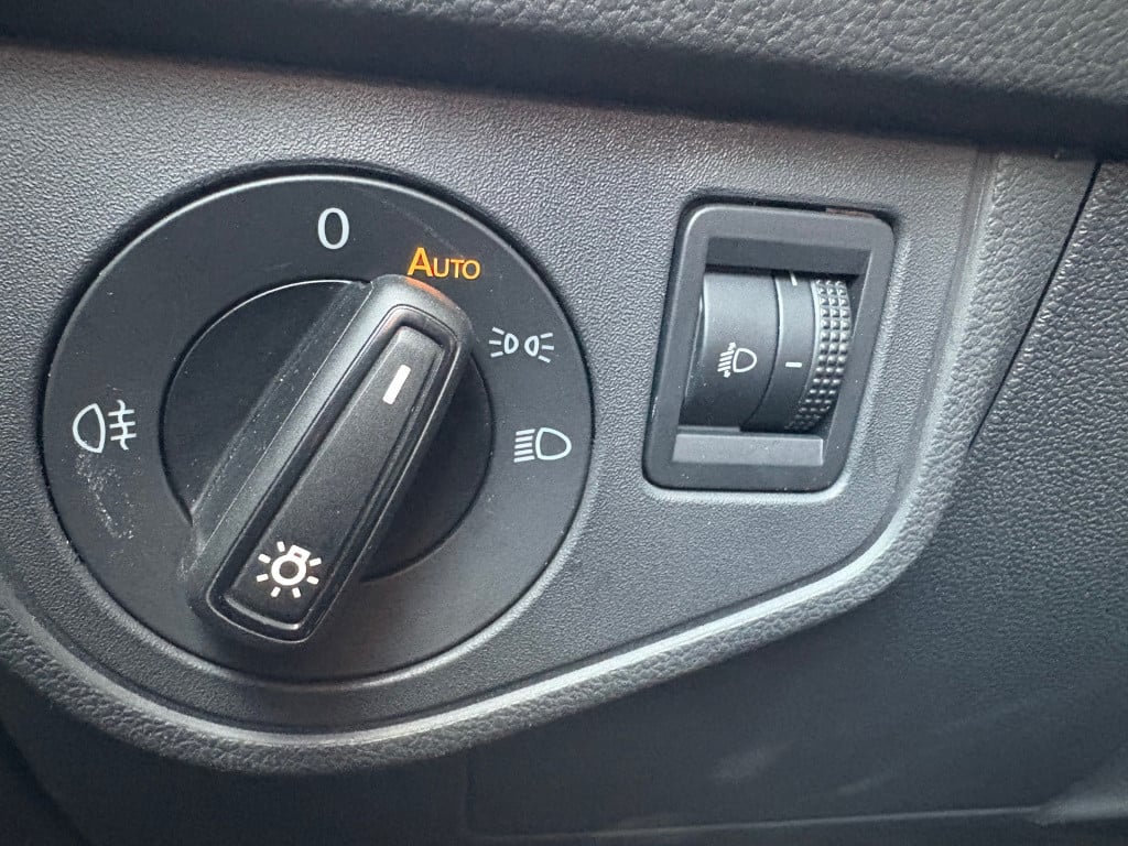 Volkswagen Polo 1.0 tsi life edition