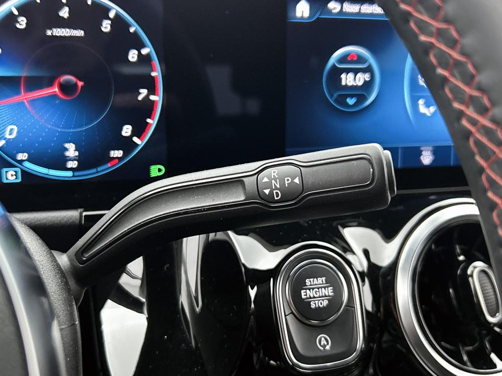 Mercedes-Benz B-Klasse 200 business solution amg | wegklapbare trekhaak | s