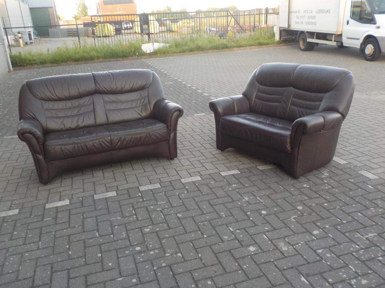 Mooie kwaliteit leren 2½ + 2 zits in zeer goede staat
