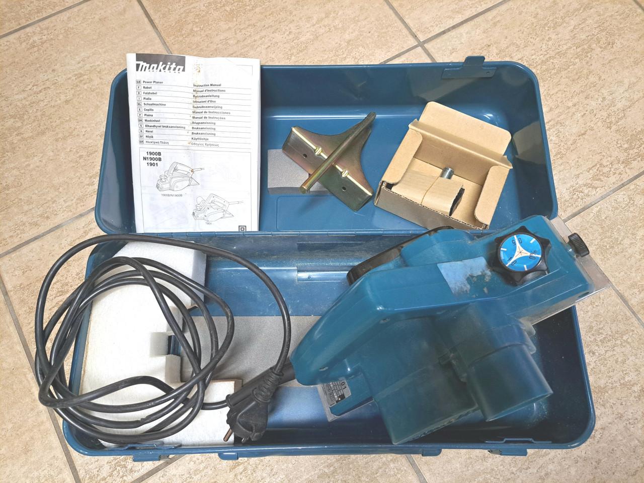 Makita schaaf type 1901 compleet in metalen box