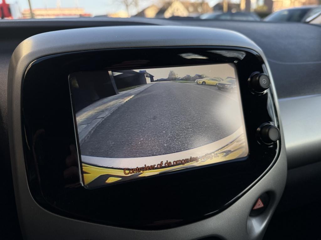 Toyota Aygo 1.0 vvt-i x-play