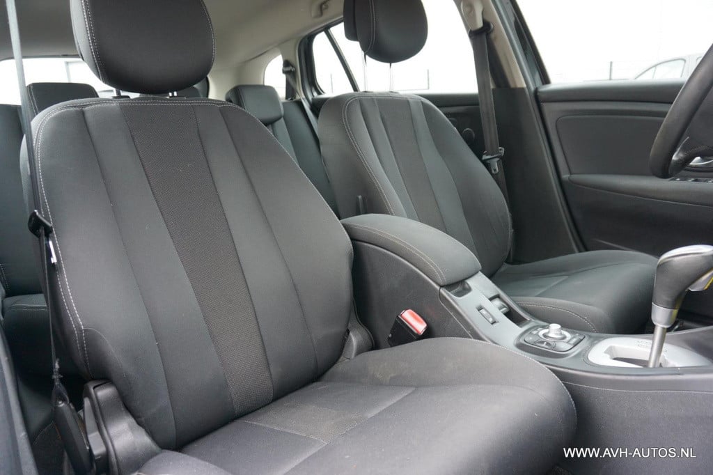 Renault Megane 2.0 dynamique automaat