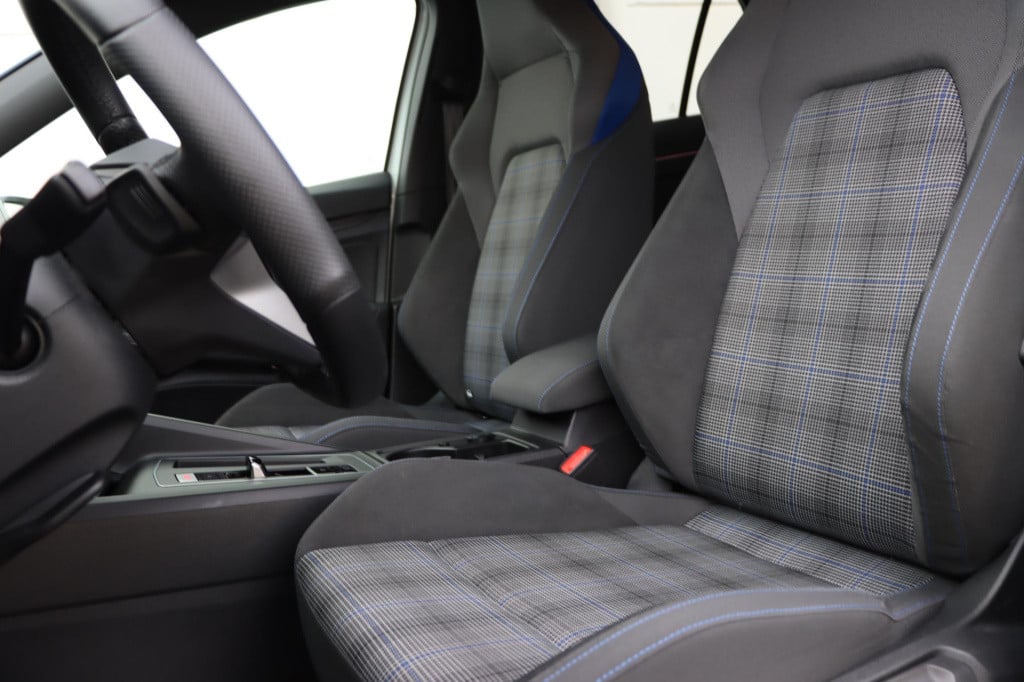 Volkswagen Golf 1.4 ehybrid gte