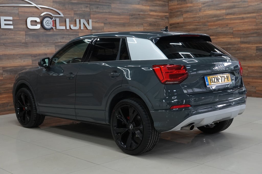 Audi Q2 30 tfsi sport | acc | led | pdc | parkassist |