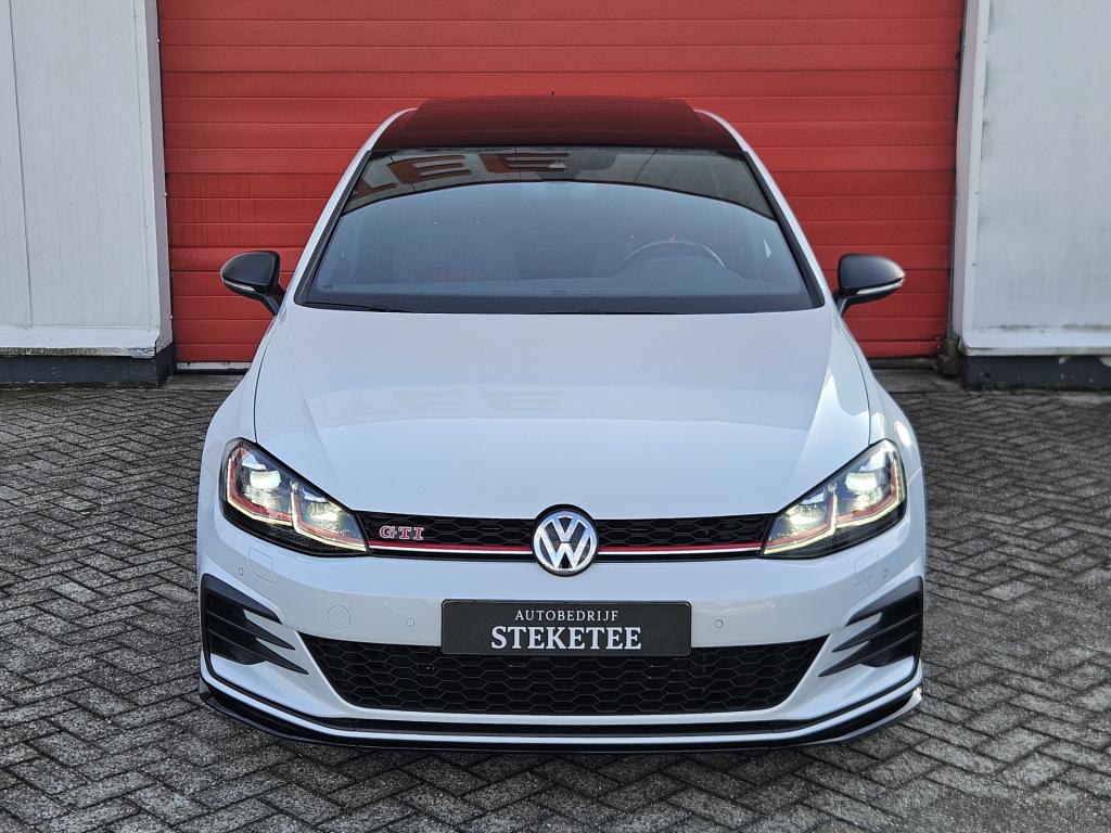 Volkswagen Golf 2.0 tsi gti tcr | akrapovic | pano | acc | rijklaar inclusi