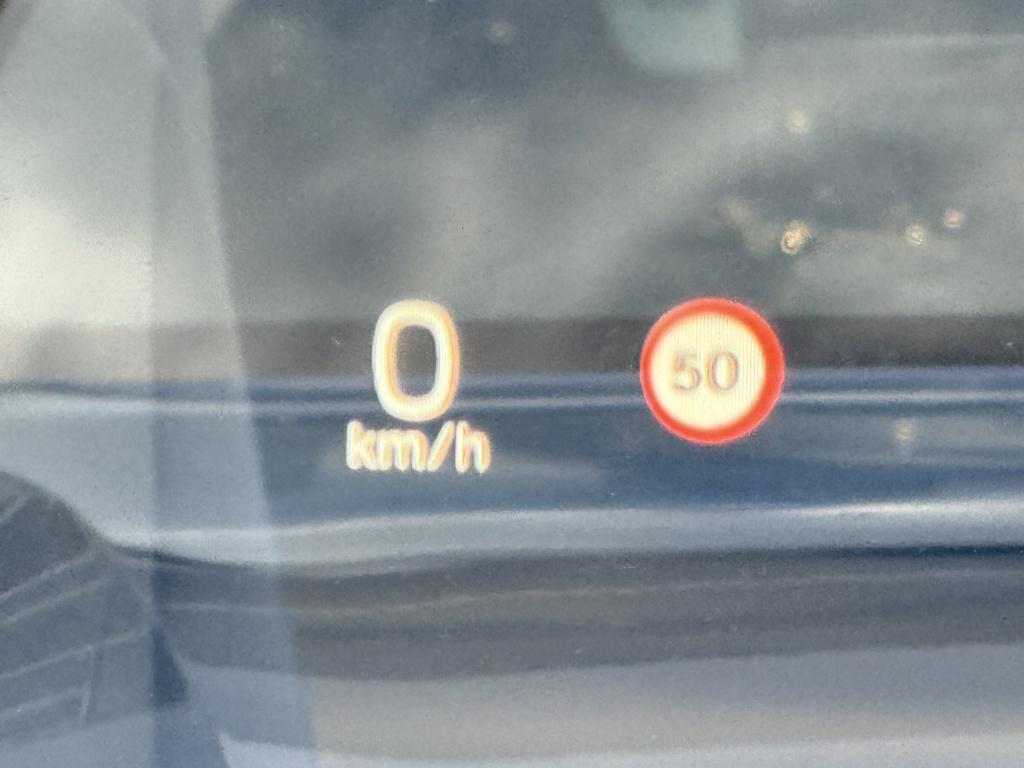 Volvo V60 t6 340pk recharge r-design| b&w sound| panodak| adap.cruise| tre