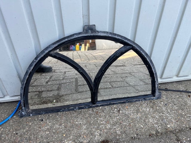Spiegel model stalraam
